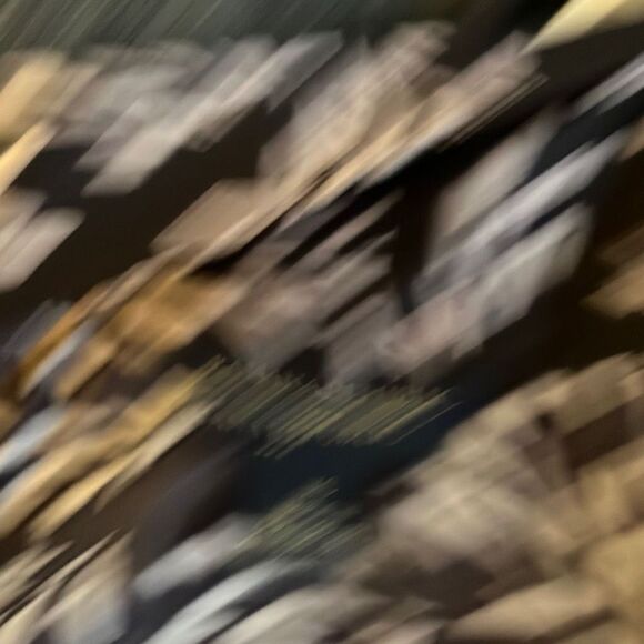 Banana Republic XS sleeveless black and gray  blouse 2052) - Picture 3 of 5